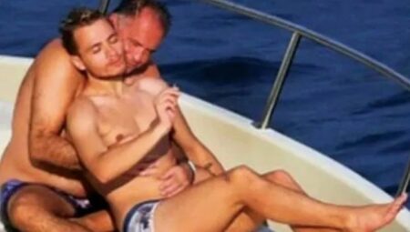 Simone Antolini e Alessandro Cecchi Paone paparazzati da Chi