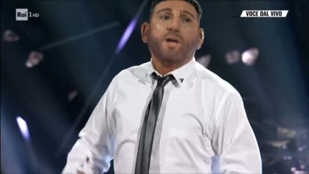 Francesco Paolantoni è Mahmood a Tale e quale show 2022