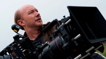 Paul Haggis sul set
