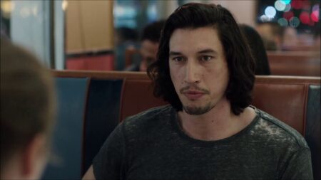 Ferrari: Adam Driver risponde male ad uno spettatore del film: “Vaffa..” (VIDEO) Adam Driver