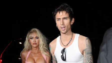 megan-fox come pamela-anderson e-machine gun kelly come tommy lee