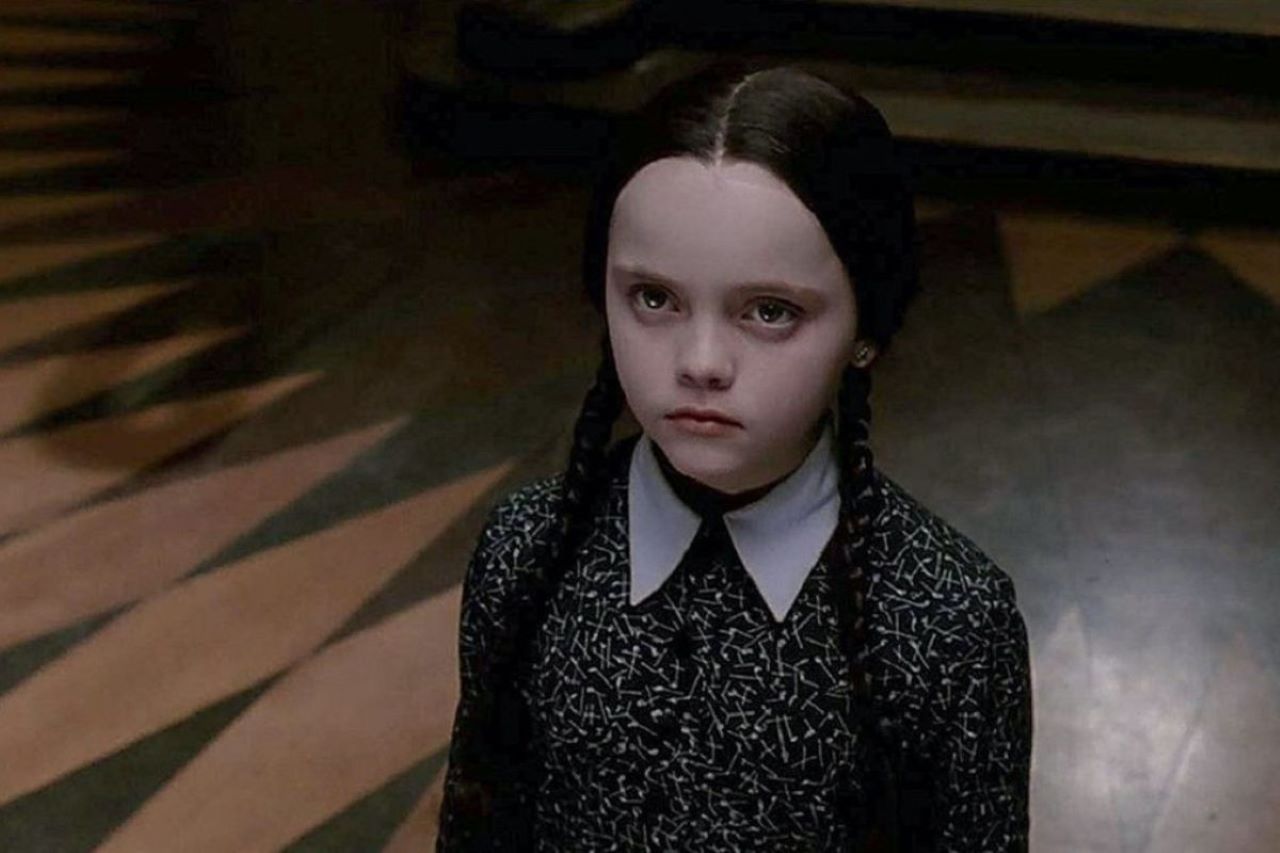 Tutti pazzi per Mercoledì Addams: analizziamo il suo temperamento  abbandonante-distaccato - Il Superuovo