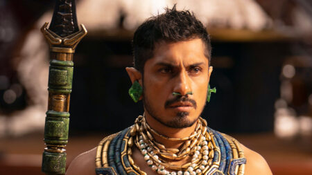 Black Panther: Wakanda Forever, Tenoch Huerta conferma che il suo “pacco” è stato censurato nel film Tenoch Huerta