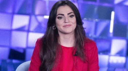 Suor Cristina come Suor Sorriso, ricordate la cantante di “Dominique”? Cristina Scuccia