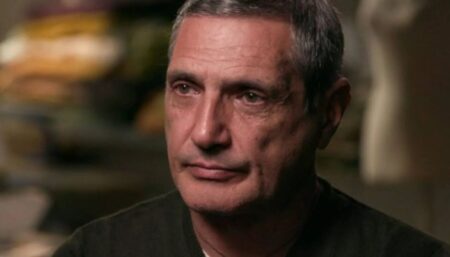 Antonio d’Amico, morto lo stilista, compagno di Gianni Versace Antonio d’Amico