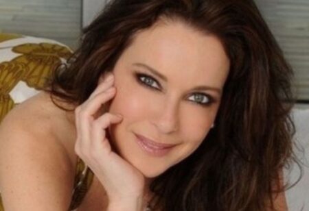 Clarissa Burt tra Massimo Troisi e Francesco Nuti: due storie d’amore da film Clarissa Burt