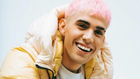 Non piove più, Aka7even torna con una nuova canzone (VIDEO) Aka7even