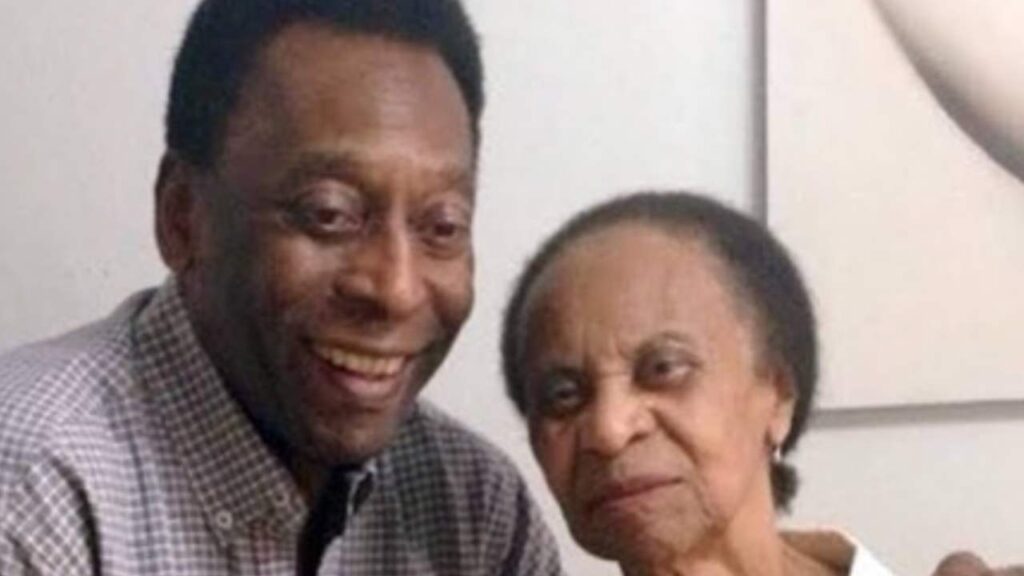 Pelè e sua madre