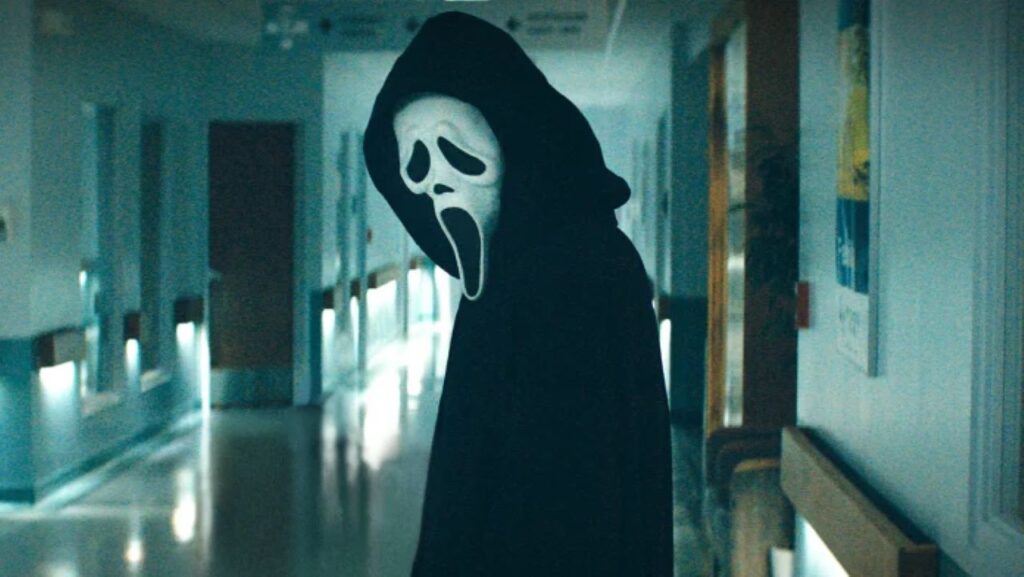 Scream 7, la data d’uscita è finalmente ufficiale: ecco l’annuncio social! Scream 6 una scena