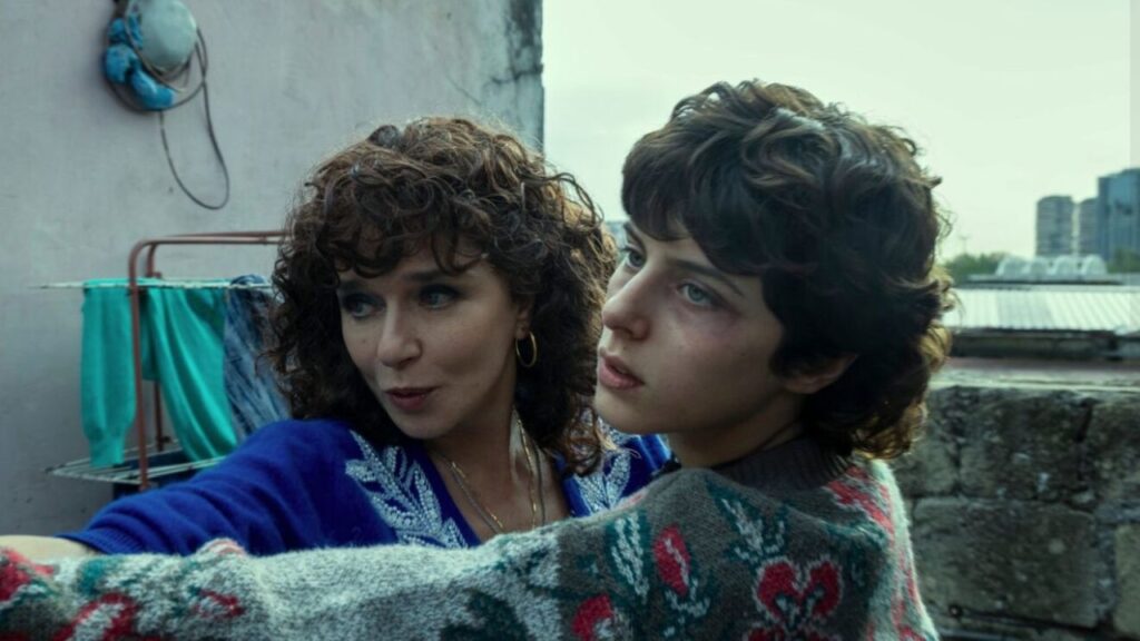 Valeria Golino balla assieme a Giordana Marengo 