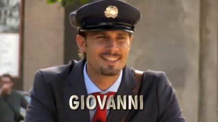 C’è Posta per Te, il nuovo postino Giovanni Vescovo: “Ecco cosa faccio se non mi aprono la porta” Giovanni Vescovo, postino C'è posta per te