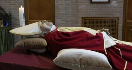 papa ratzinger morto