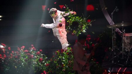 Blanco sul palco di Sanremo 2023