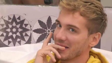 Grande Fratello Vip 7, riassunto della serata di ieri: Entrano gli ex di Daniele, Nikita e Luca Onestini Alberto De Pisis