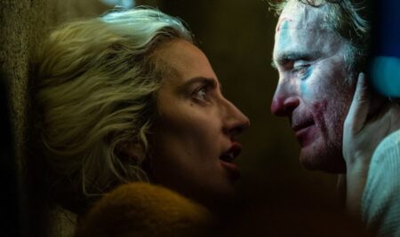 Joker 2, la prima foto di Lady Gaga e Joaquin Phoenix nel sequel lady gaga joaquin phoenix joker 2 folie a deux