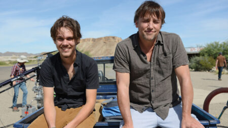 Frame che ritrae Richard Linklater sul set di Boyhood