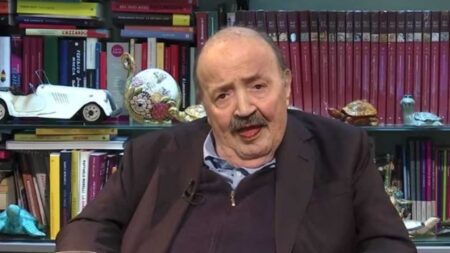 Maurizio Costanzo, tomba provvisoria al Verano, dove fu sepolta Monica Vitti Maurizio Costanzo