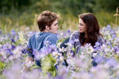 Robert Pattinson e Kristen Stewart nella saga di Twilight
