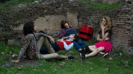 Rossosperanza, recensione del film di Annarita Zambrano Una scena di Rossosperanza