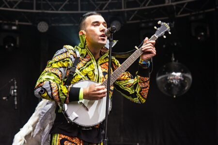 Sufjan Stevens, la malattia del cantante: cos’è la Sindrome di Guillian – Barrè? sufjan stevens