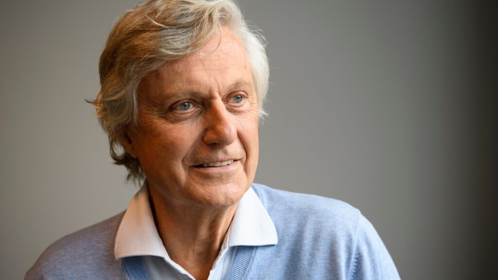 Lasse Hallström il regista di Chocolat e Le regole della casa del sidro.