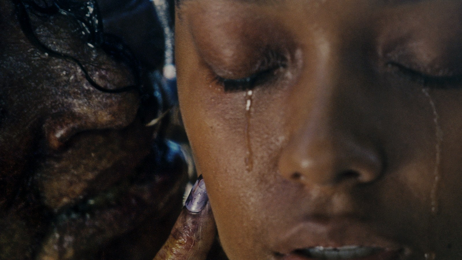 Una scena di Talk to me