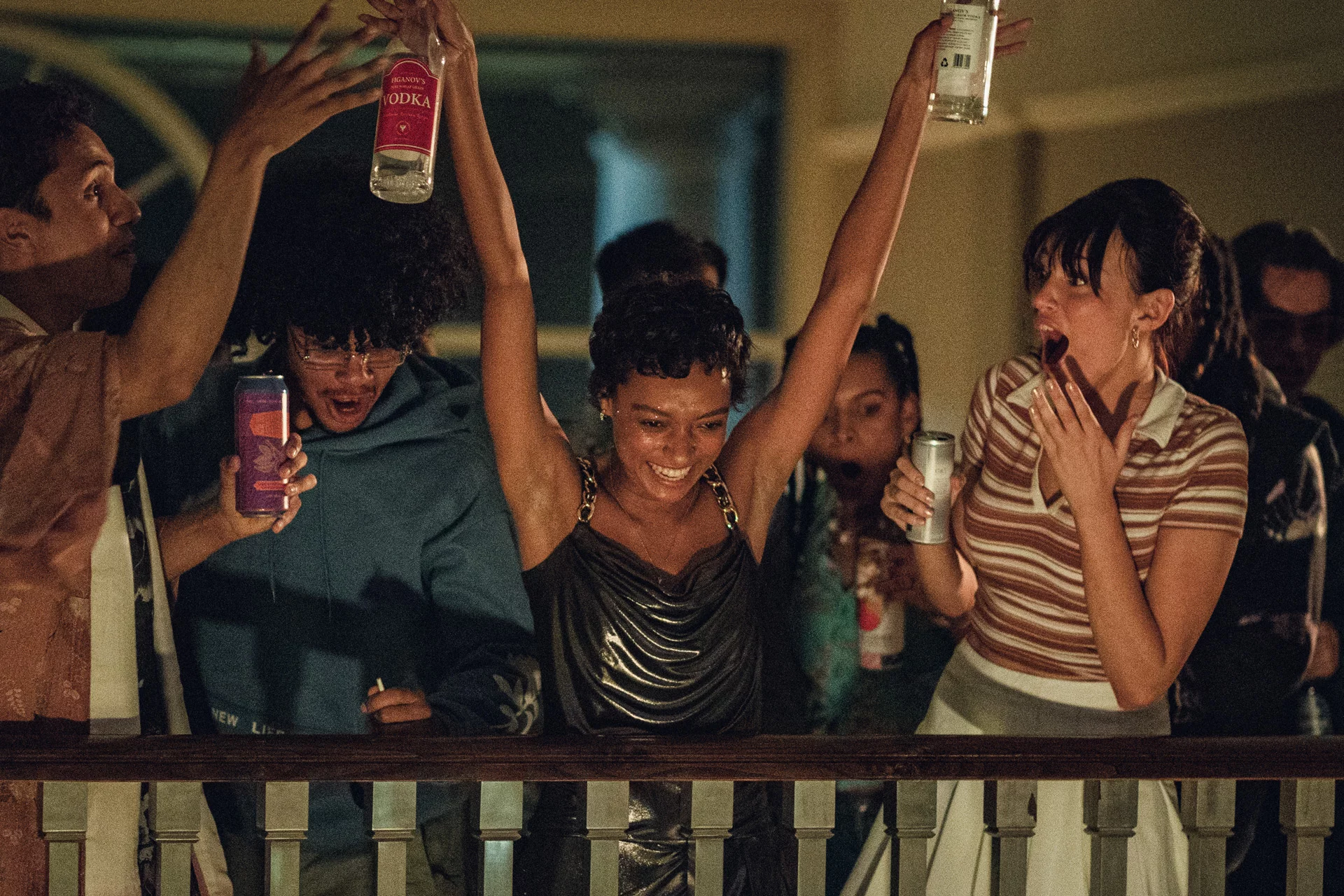 Una scena di Everything Now