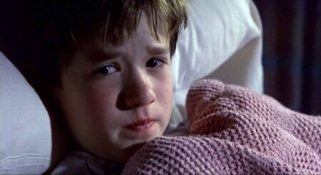 I 10 finali più sconvolgenti dei film horror Una scena de Il sesto senso