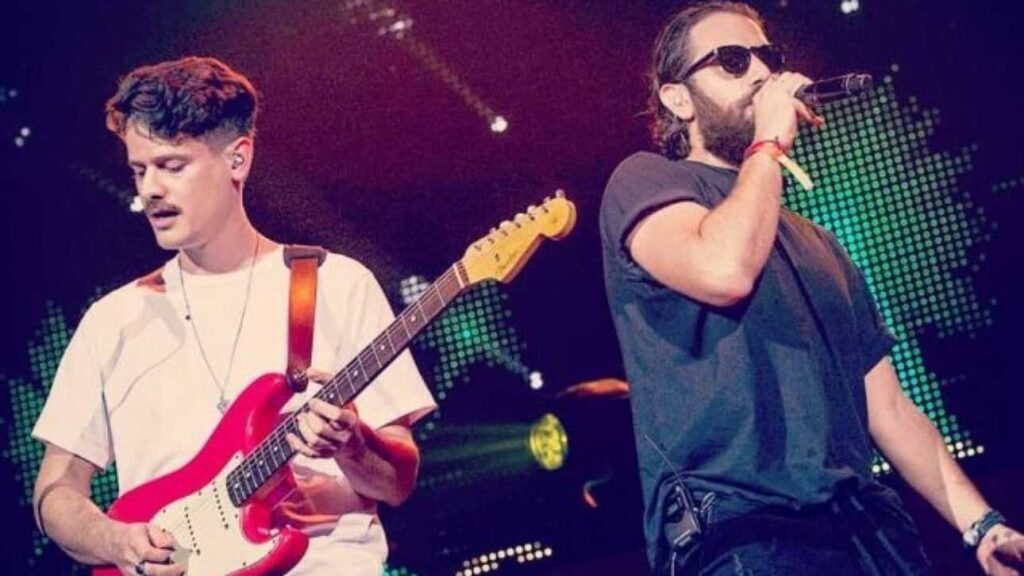 Tommaso Paradiso e Marco Rissa insieme sul palco per un nuovo tour.