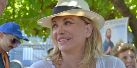 Chi sono gli ex amori di Simona Izzo, Antonello Venditti e Maurizio Costanzo simna izzo