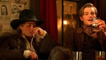 Frame che ritrae Sharon Stone e Leonardo DiCaprio in Pronti a morire