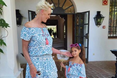 Brigitte Nielsen e la figlia avuta a 54 anni: “La mia gravidanza più facile”