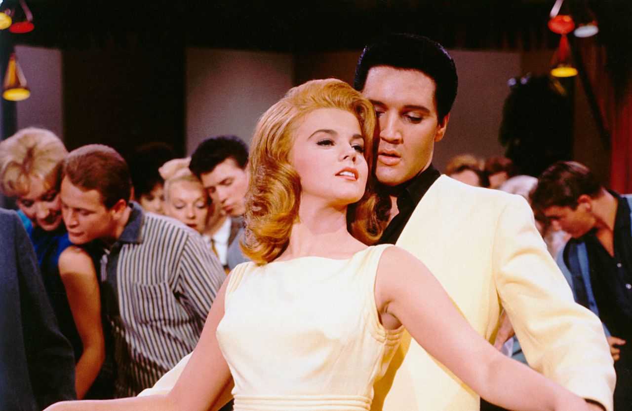 Ann Margret ed Elvis Presley stretti in Viva Las Vegas