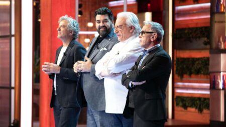 I tre giudici di MasterChef Italia 13 assieme a Davide Scabin