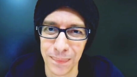 Giovanni Allevi, la sua malattia “dolce e insidiosa” e come sta oggi Giovanni Allevi