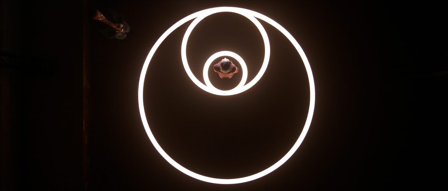 Il problema dei 3 corpi, la spiegazione del finale della serie Netflix Una scena de Il problema dei 3 corpi