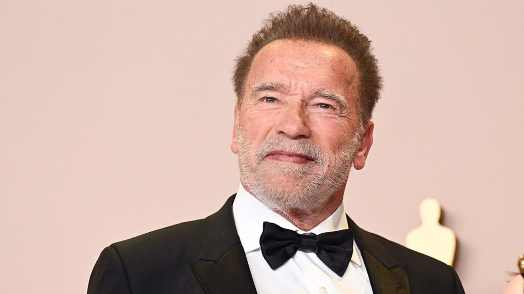 Arnold Schwarzenegger durante gli Oscar 2024.