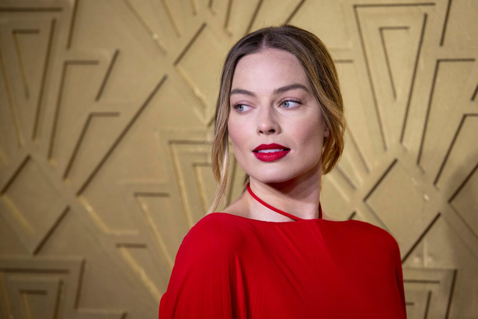 The Sims, in arrivo un live action ispirato al videogioco e prodotto da Margot Robbie Margot Robbie alla premier di Babylon.