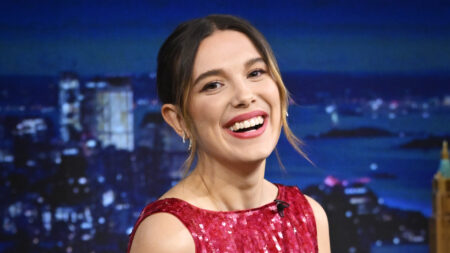 Millie Bobby Brown da Jimmy Fallon [YT]