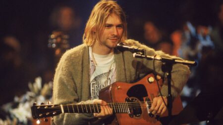 Kurt Cobain: la morte e quell’ultima apparizione a Tunnel, sulla Rai Kurt Cobain a 'MTV Unplugged'