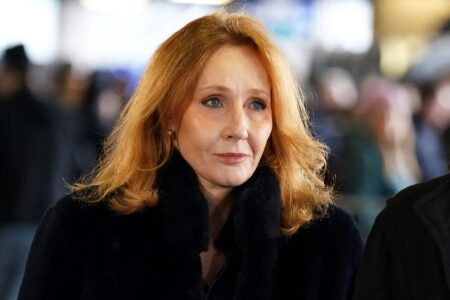 J.K. Rowling non perdonerà mai le star di Harry Potter che sostengono i trans JK Rowling
