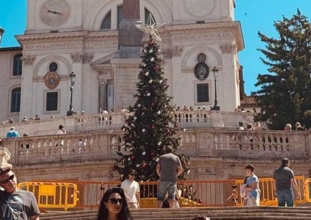 Albero di Natale a Piazza di Spagna a Roma