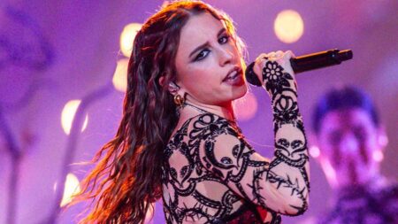 Di chi è la coreografia di Angelina Mango a Eurovision 24 con La Noia (ha lavorato con Madonna e i BTS) Angelina Mango agli Eurovision 2024