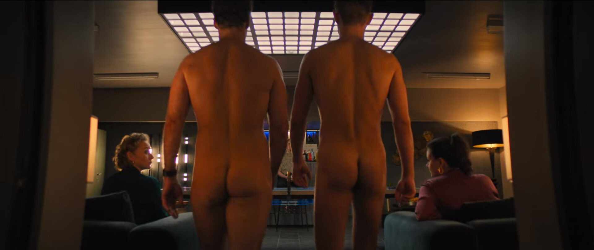 Stephan Luca e Dennis Mojen in una scena hot di Blame the Game