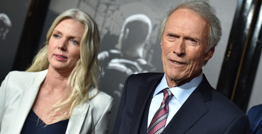 Clint Eastwood e sua moglie Christina Sandera