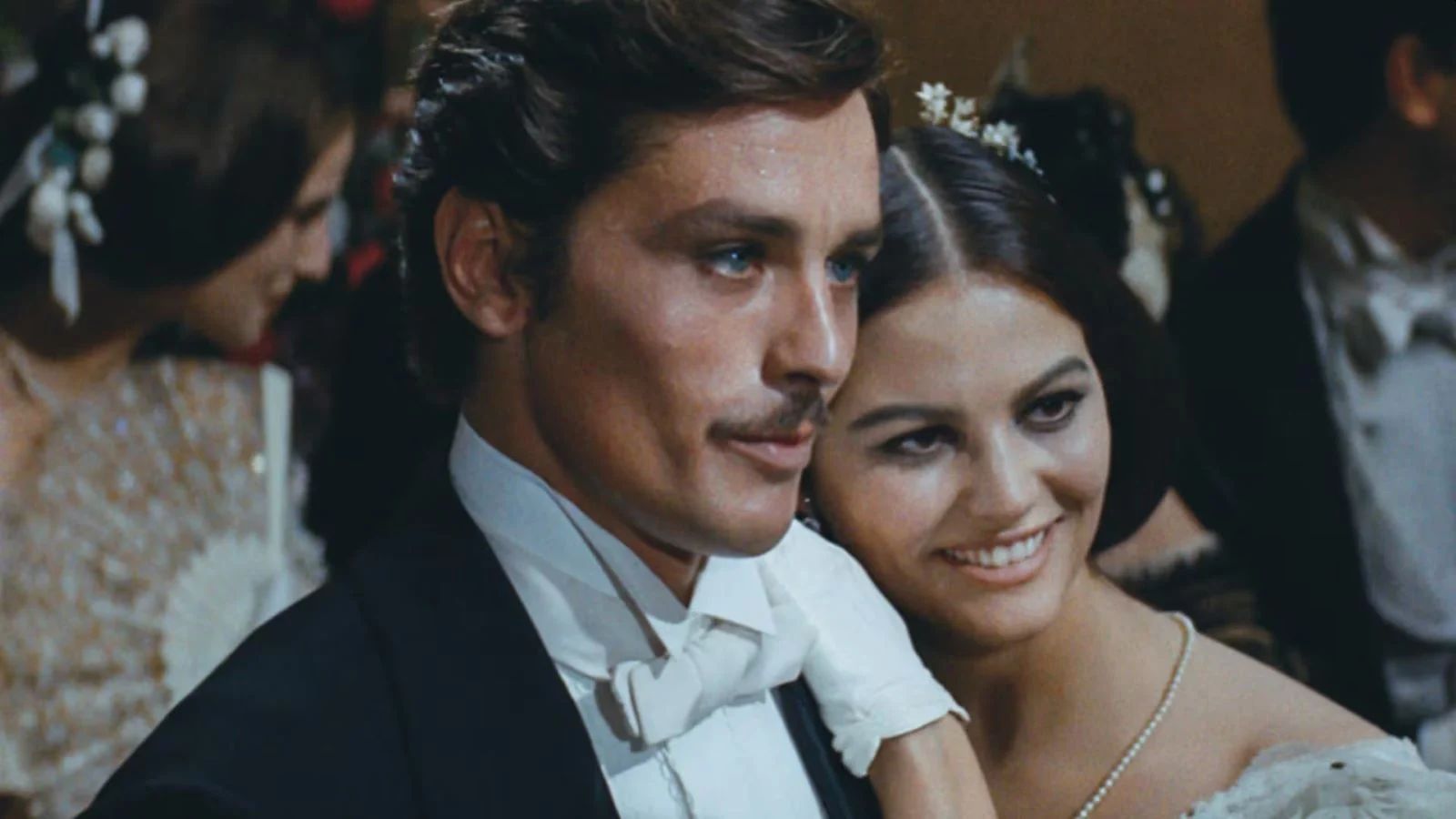 Alain Delon e Claudia Cardinale ne Il Gattopardo