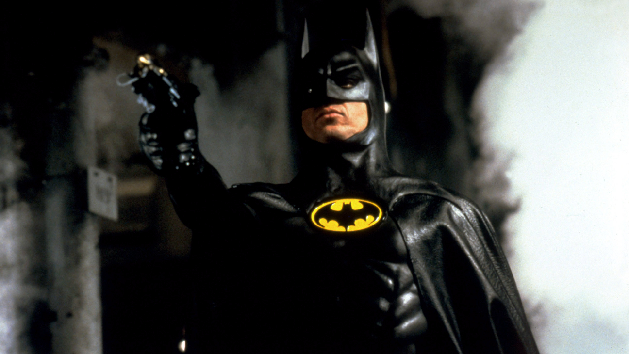 Michael Keaton ringrazia Tim Burton per Batman: “I fan non mi volevano, ma lui fu irremovibile”