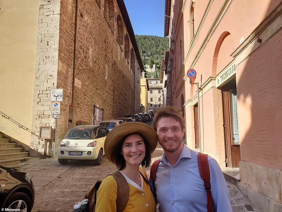 Amanda Knox e Raffaele Sollecito a Gubbio nel 2022