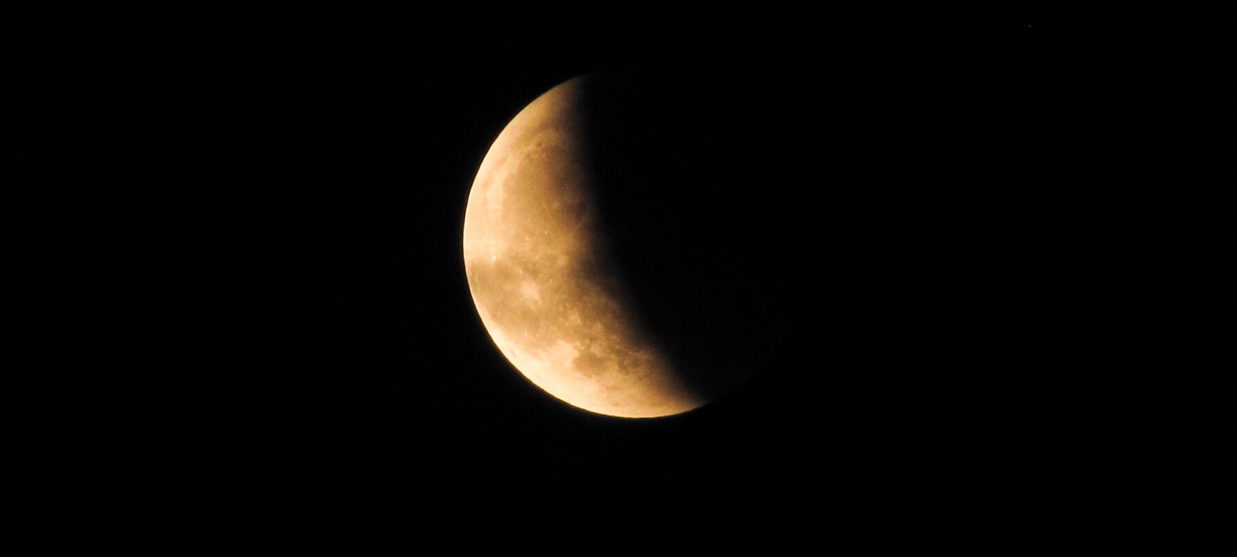 Eclissi parziale di Luna del 2011