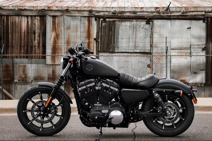 Una Harley-Davidson Sportster 883